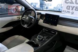 بی وای دی Qin Plus